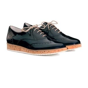 Paul Green patent leather, wingtip oxfords